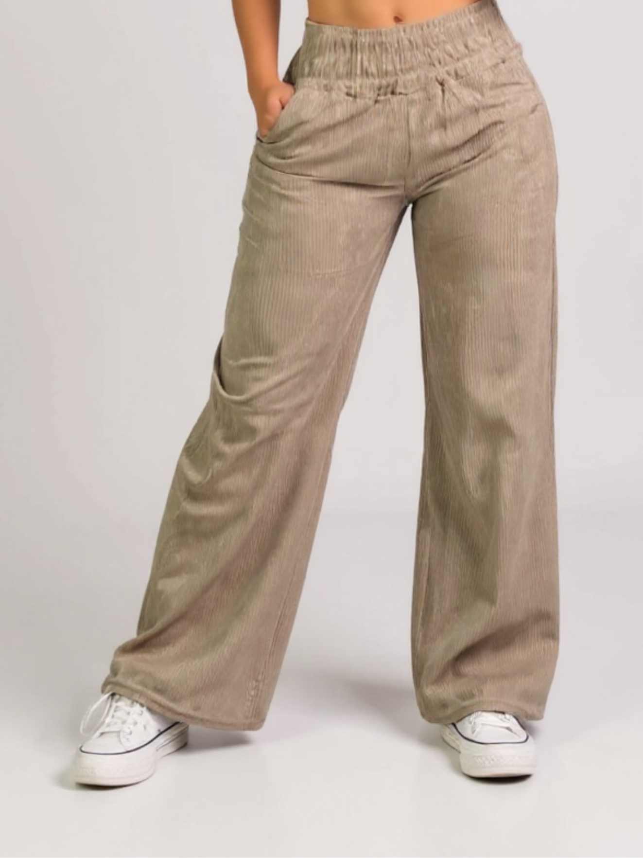 PANTALON CORDUROY ENRESORTADO PRETINA